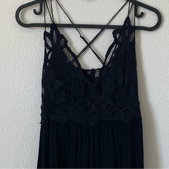 Free People Adella‎ Slip Dress Size Small Black - Picture 2 of 11